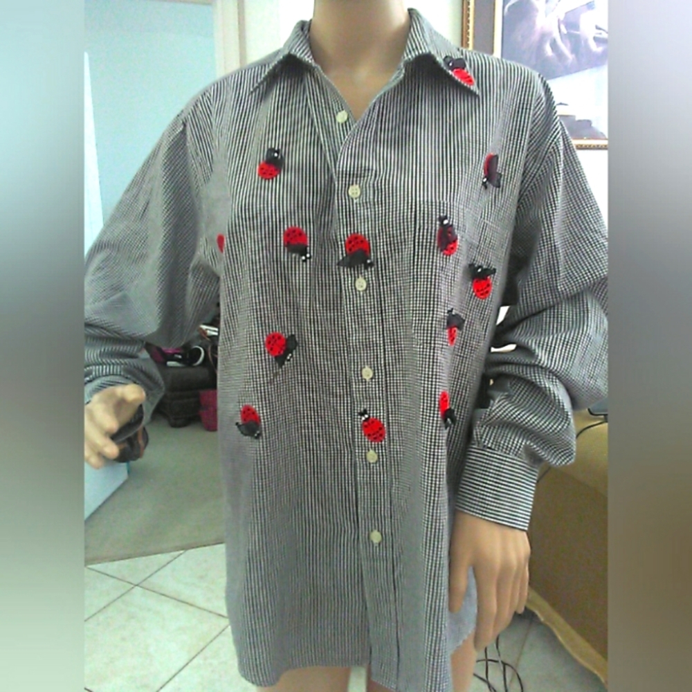 VINTAGE LADIES  Black &  White CHECKERED Shirt W/ 🐞🐞🐞🐞🐞🐞🐞 SZ. M BY MILI